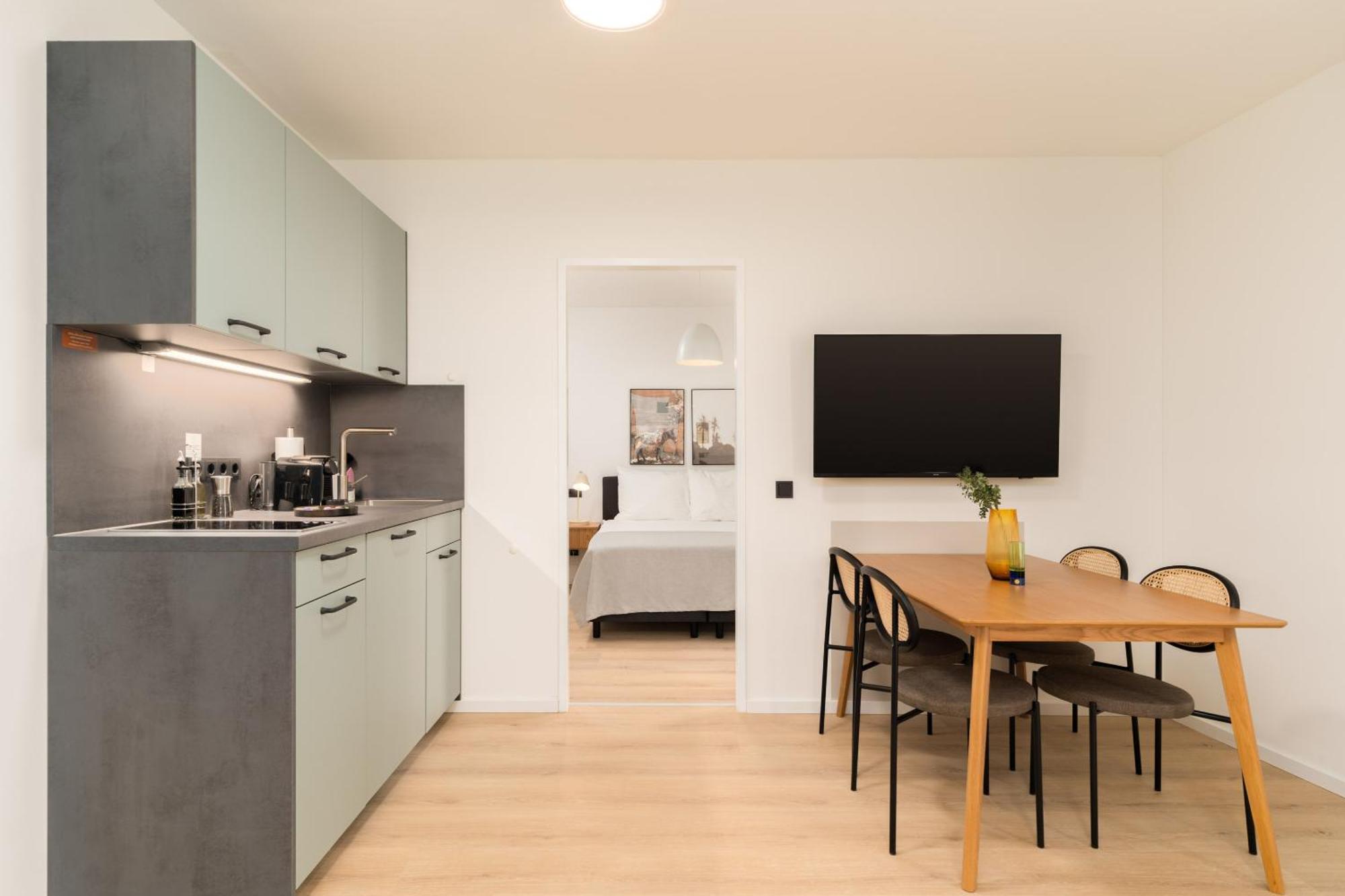 Limehome Vienna Favoritenstr. Viena Quarto foto