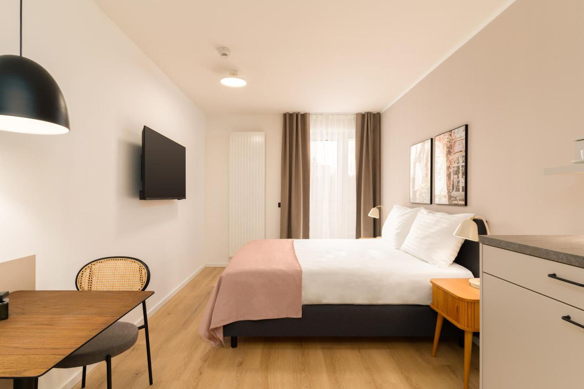 Limehome Vienna Favoritenstr. Viena Quarto foto