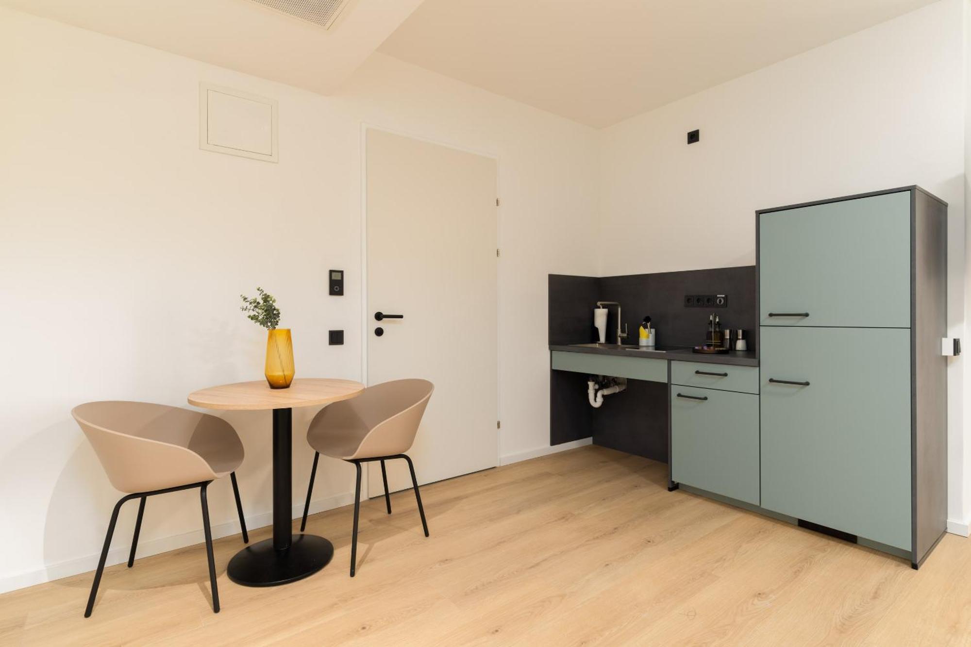 Limehome Vienna Favoritenstr. Viena Quarto foto