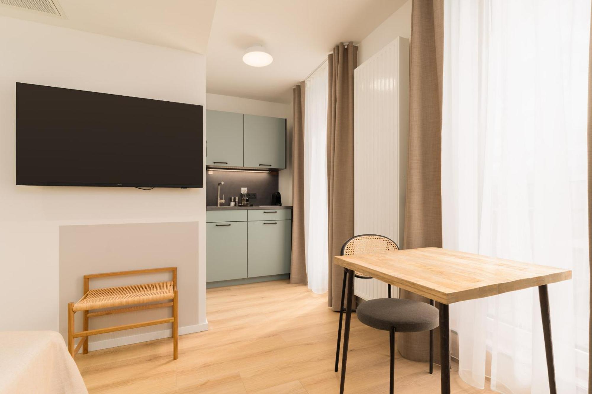 Limehome Vienna Favoritenstr. Viena Quarto foto